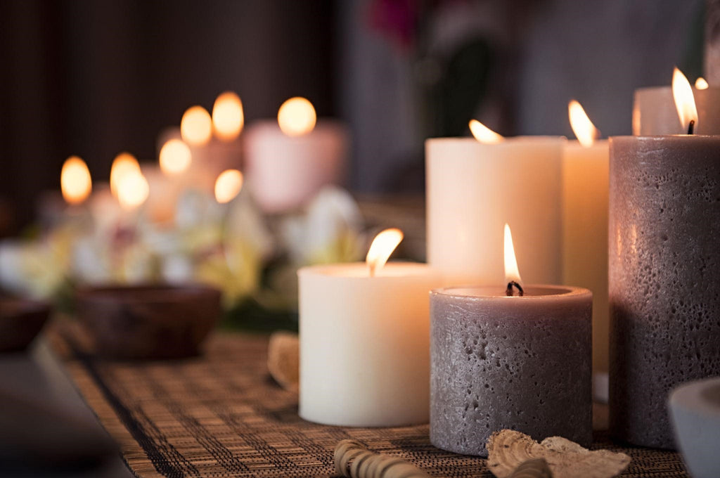 The Healing Energy of the Sea: Exploring the Therapeutic Properties of Scented Candles