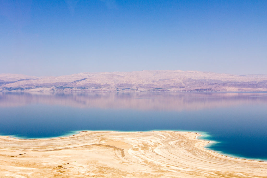 Amazing Benefits of Dead Sea Mud for Your Skin