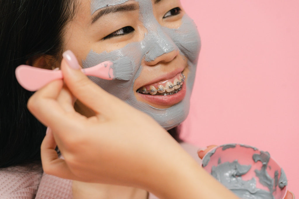 How To Apply Dead Sea Mud Mask?